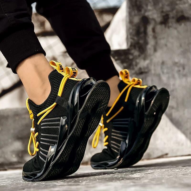 Versão sapatos novo estilo sapatos de malha voando homens sapatos casuais moda 2026 na moda sapatos esportivos masculino