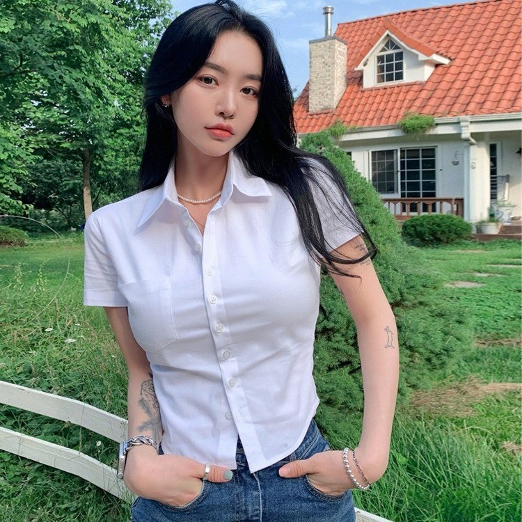 2026 verão puro desejo cintura estreita Sexy quente menina de manga curta chique topo camisa branca curta magro-ajuste c