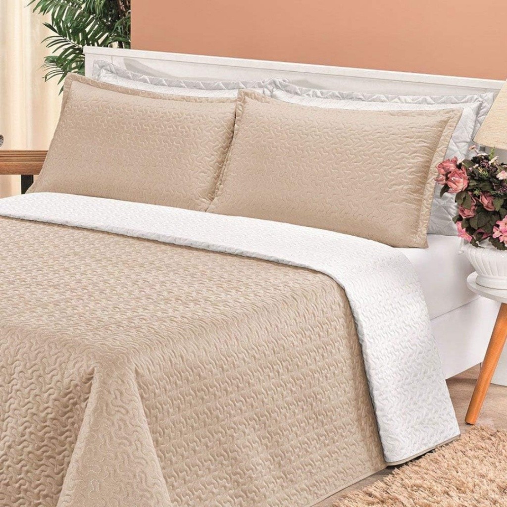 Kit Colcha Cobre Leito Queen Porta Travesseiro Com Aba Americana Dupla Face Matelado  2,40m x 2,60m