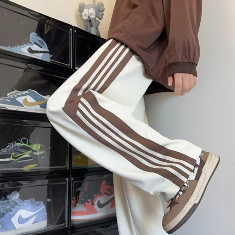 Calça de moletom reta bege de três barras masculina primavera outono pesada Street Wear calças esportivas soltas calças 