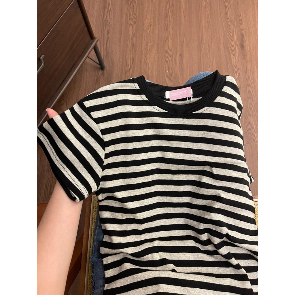 Preto branco listrado em torno do pescoço frente ombro de manga curta camiseta feminina verão estilo legal fino-ajuste c