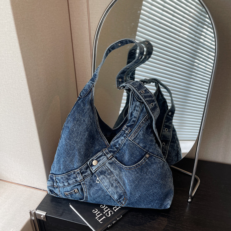 Bolsa jeans feminina 2026 novo estilo grande capacidade sacola ins nicho All-Match Commuter ombro saco do mensageiro