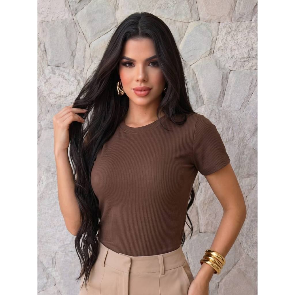 Blusa Feminina Básica Canelada Manga Curta Gola Redonda T-shirt Malha Premium Confortável