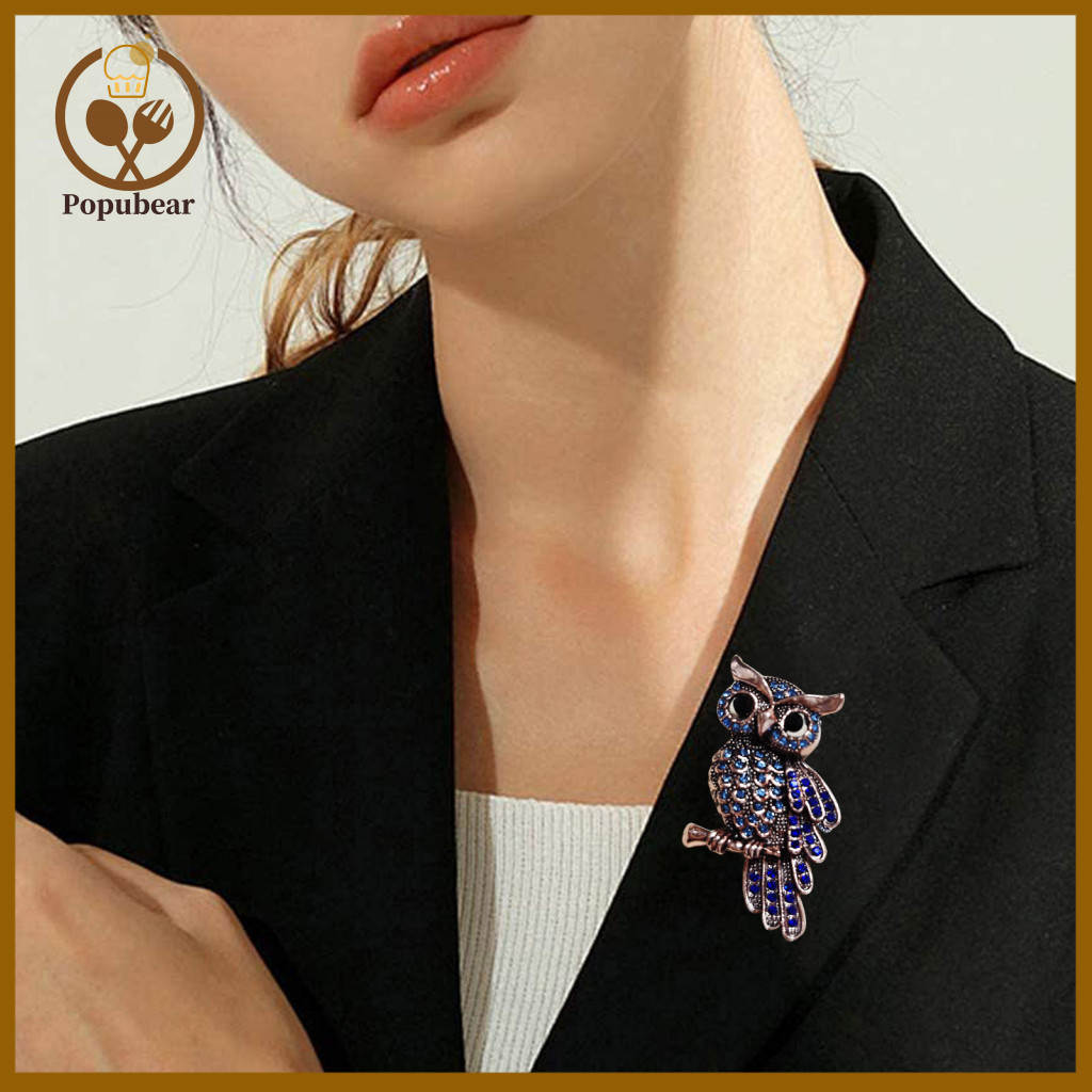Sparkling rhinestones inlay: The whole body is inlaid with a large number of transparent and shiny especially the head w