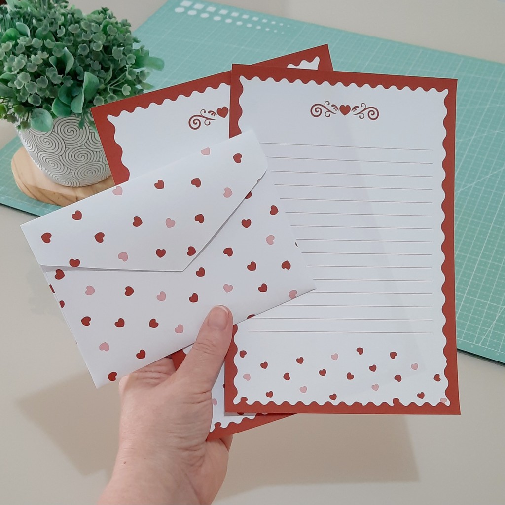 Papel de Carta Coração - Kit com 4 papéis + 4 envelopes