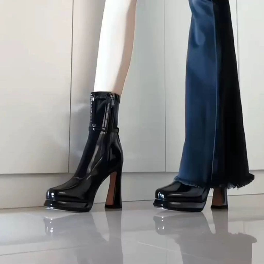 Botas pretas de salto alto femininas outono inverno salto grosso botas curtas de sola grossa plataforma de salto Ultra-a