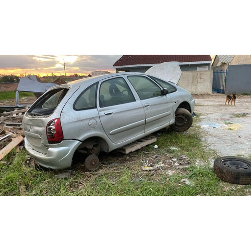 Sucata Retira Peças Citroen Xsara Picasso 2004 2005 Baixado
