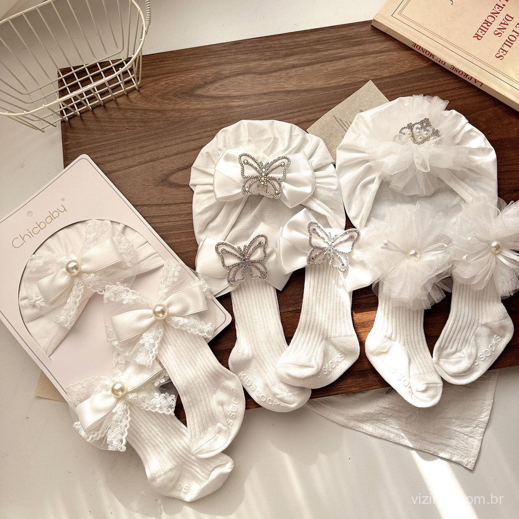 Conjunto de Gorro e Meias para Bebê Menina, Gorro de Lã com Coroa de Flores, Touca Protetora de Fontanela para Recém-Nas