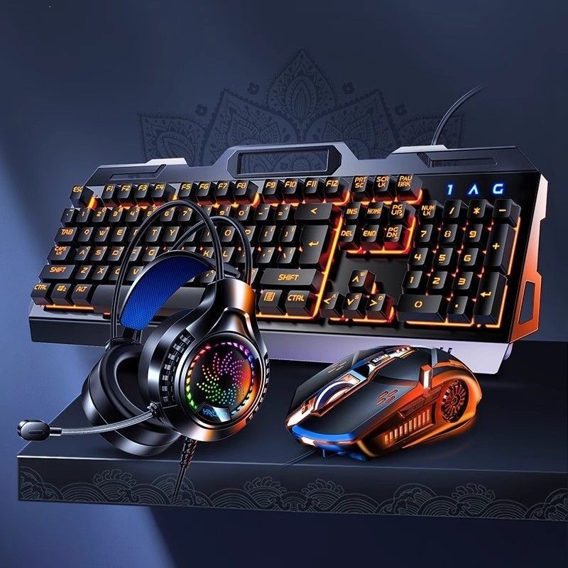 2026 novo estilo 2026 sensação mecânica com fio teclado mouse conjunto fone de ouvido jogo Desktop portátil teclado mous
