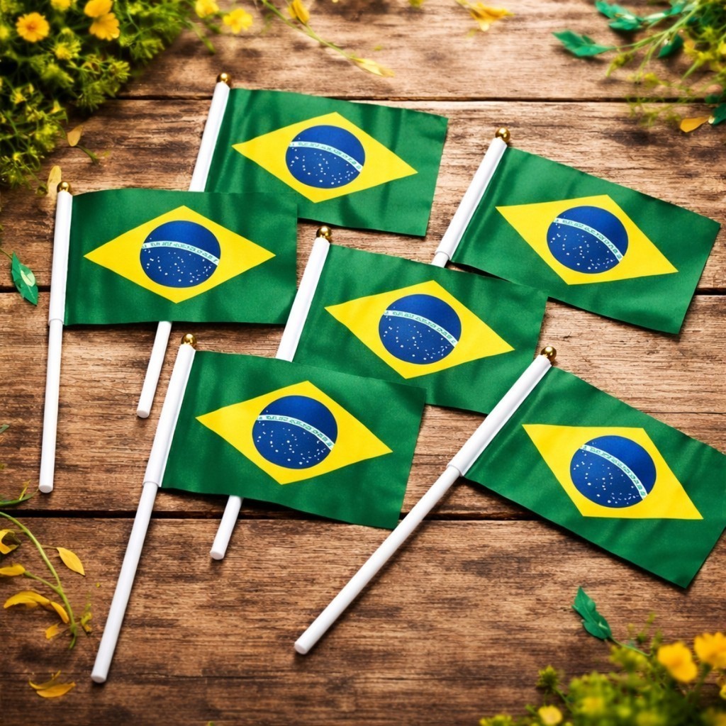 10 Bandeirinhas do Brasil com Haste – Cores Vibrantes, Ideal para Festas, Eventos e Torcidas Patrióticas copa do mundo