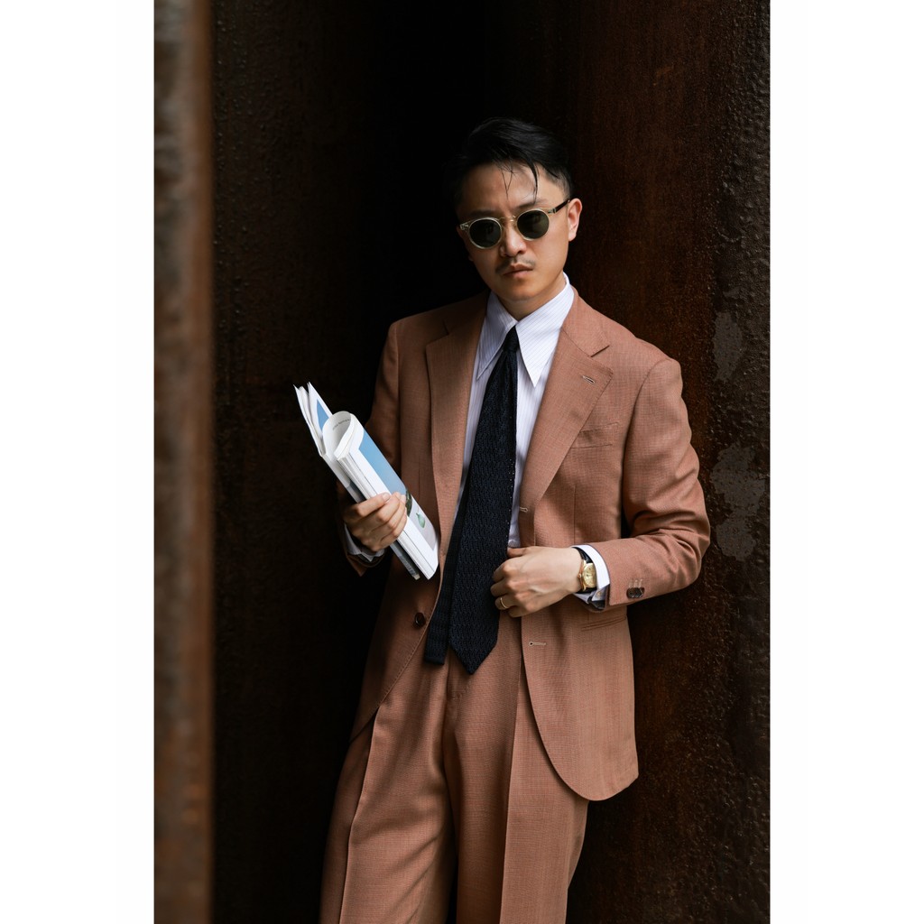 UG Forro de meio linho masculino artesanal {Twilight Orange Xia} italiano retrô fileira única 3 botões 2 gola plana tern
