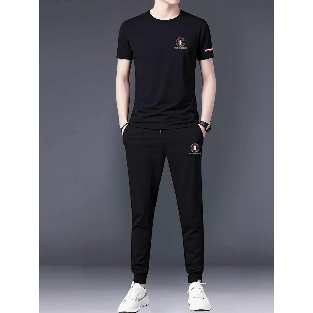 Seda gelo um conjunto inteiro verão meia manga solta camiseta masculina respirável na moda terno esportivo masculino Plu