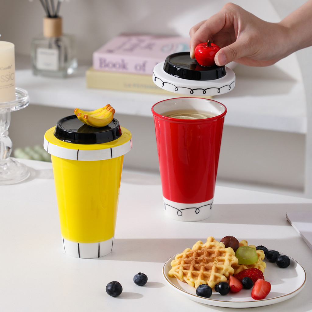 Caneca tridimensional em relevo de frutas com tampa copo de mão doméstico cerâmica copo de café da manhã de alto valor c