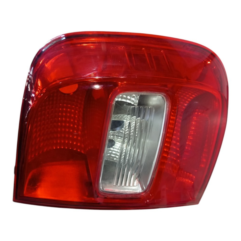 Lanterna Traseira Dir Volkswagen Saveiro 2010 2011 A 2016