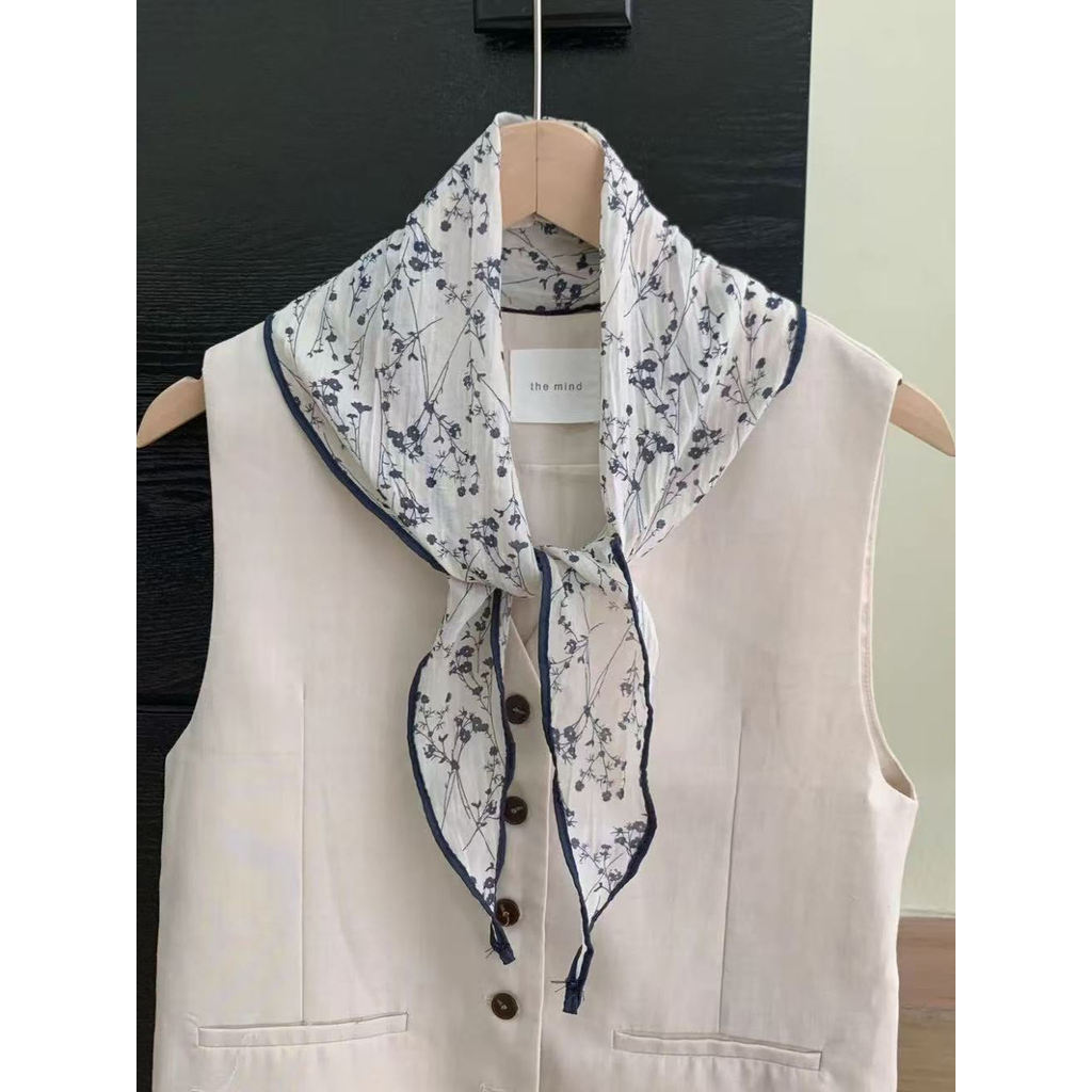 Retro algodão linho pequeno Floral triângulo cachecol feminino primavera verão moda literária lenço elegante pescoço cac