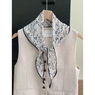 Retro algodão linho pequeno Floral triângulo cachecol feminino primavera verão moda literária lenço elegante pescoço cac