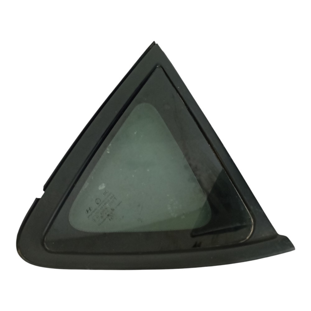 MOLDURA VIDRO FIXO LATERAL DIREITO HYUNDAI i30 2009 Á 2012.