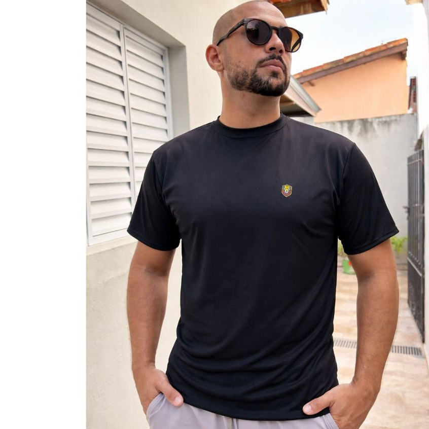 Camiseta Masculina Fitness Academia Poliéster Elastano Dry Fit Secagem Rápida Treino Musculação