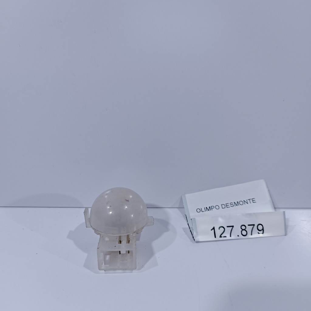 LUZ CORTESIA PORTA MALA NISSAN SENTRA 2.0 2007/2012 ORIGINAL