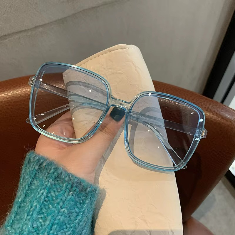 Designer De Moda Quadrado Óculos De Sol Mulher Retro Vintage Gradiente Feminino Lente Clara Preto Branco Oculos
