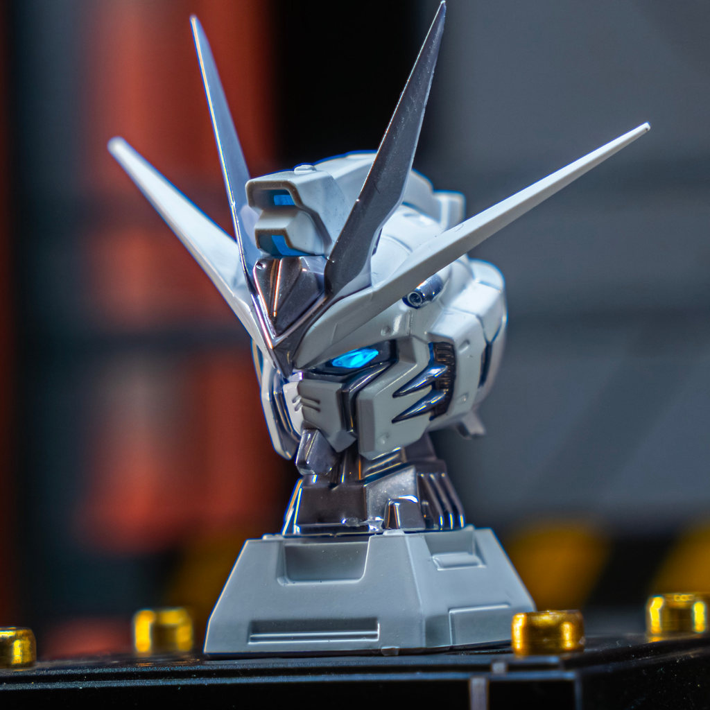 MINERVA HOBBY Primeiro Plano MG MGEX 1/100 Strike Freedom Twilight Versão Craved Head Parts (Não Inclui kits)
