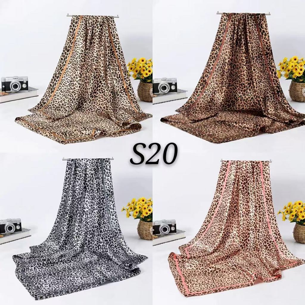ATACADO 12unidades 90 X 90CM Lenço Flor Estampado Cetim Bandana Lenço Top Moda Feminina Echarpe Faixa De Cabeça Seda — imagem 2 de 2