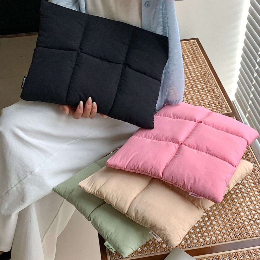 Bolsa para laptop com almofada em estoque, 13 polegadas, adequada para MacBook, bolsa de armazenamento à prova de choque