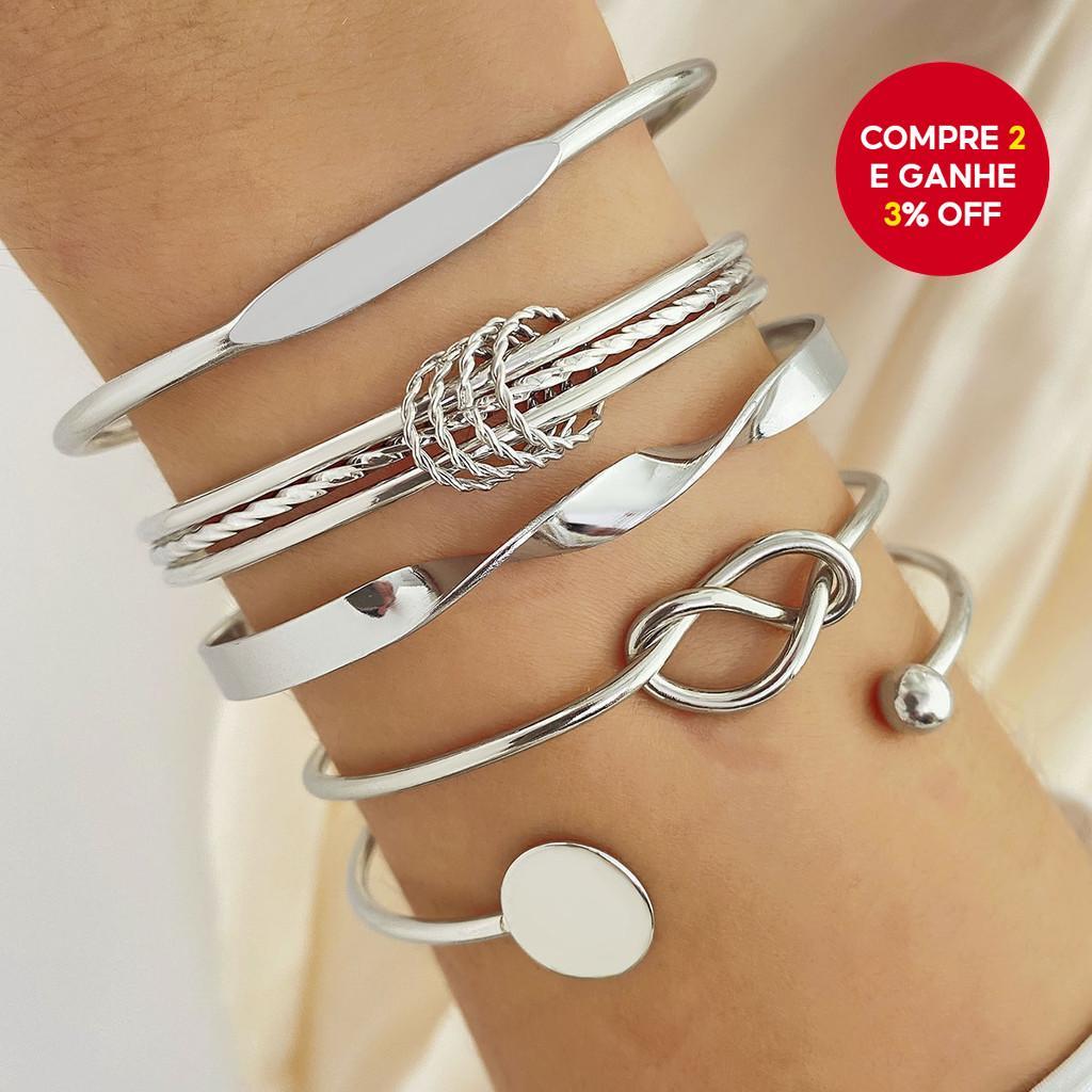 Conjunto De 5 Peças De Pulseiras De Metal Elegantes Douradas E Prateadas Com Nó De Coração Design Aberto Luxo