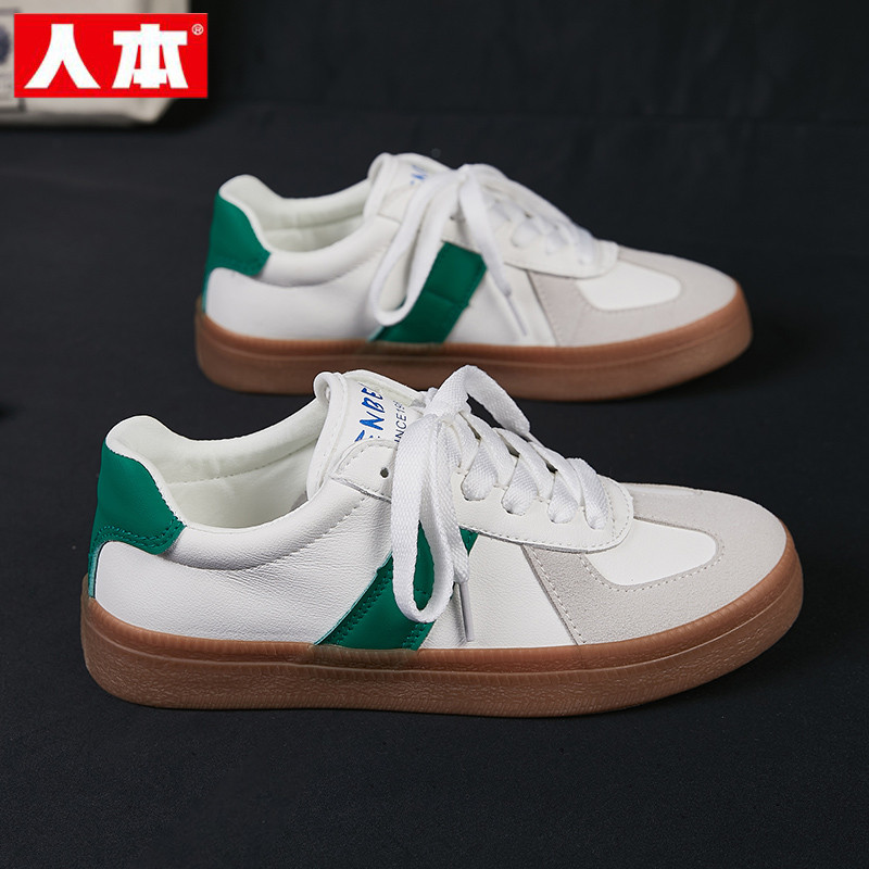 Sapatos femininos humanos branco alemão sapatos de treinamento feminino 2026 primavera novo estilo sapatos de lona estud