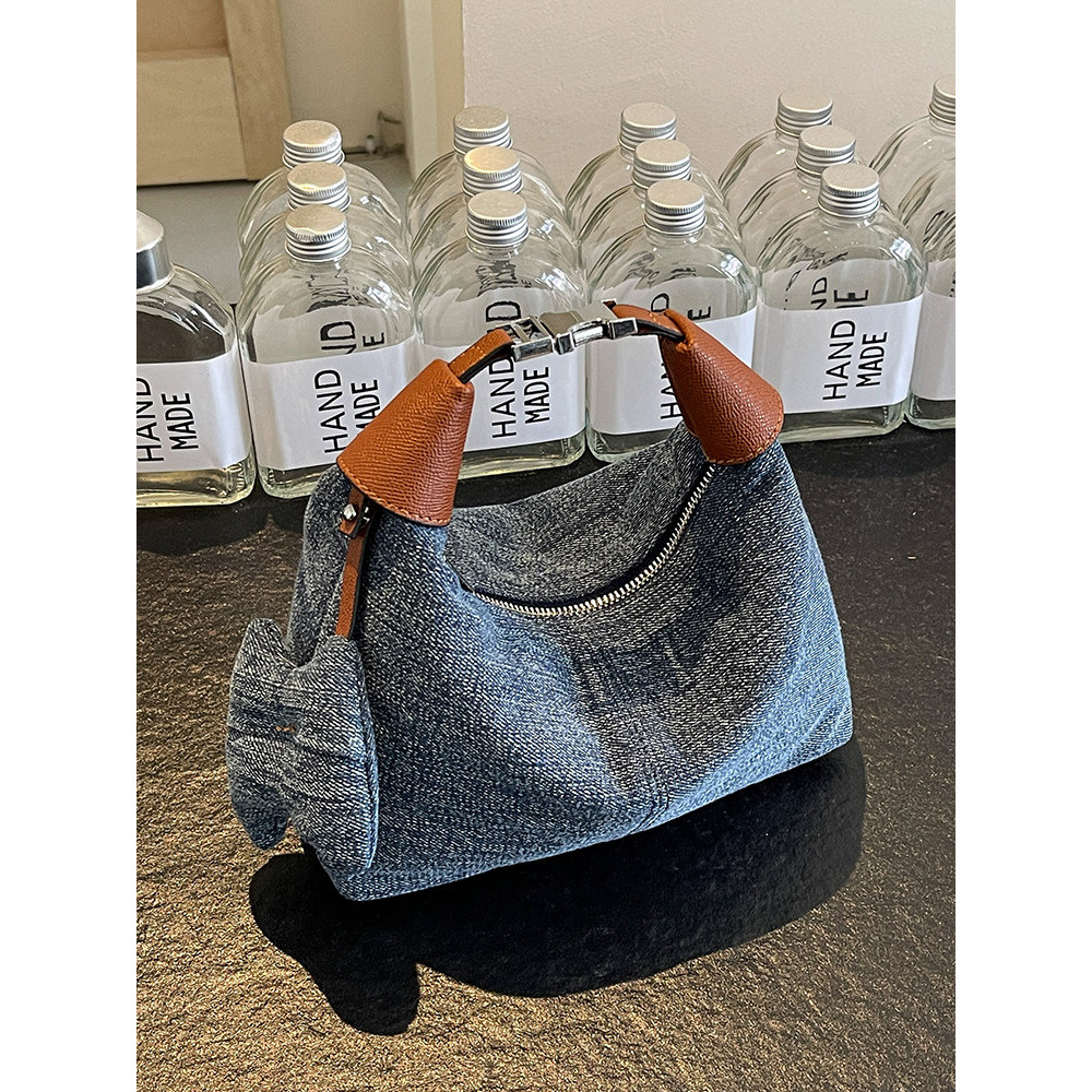 Bolsa jeans feminina 2026 novo estilo outono inverno nicho Design Cross-body bolsa de pano bolsa saindo trabalhando pequ