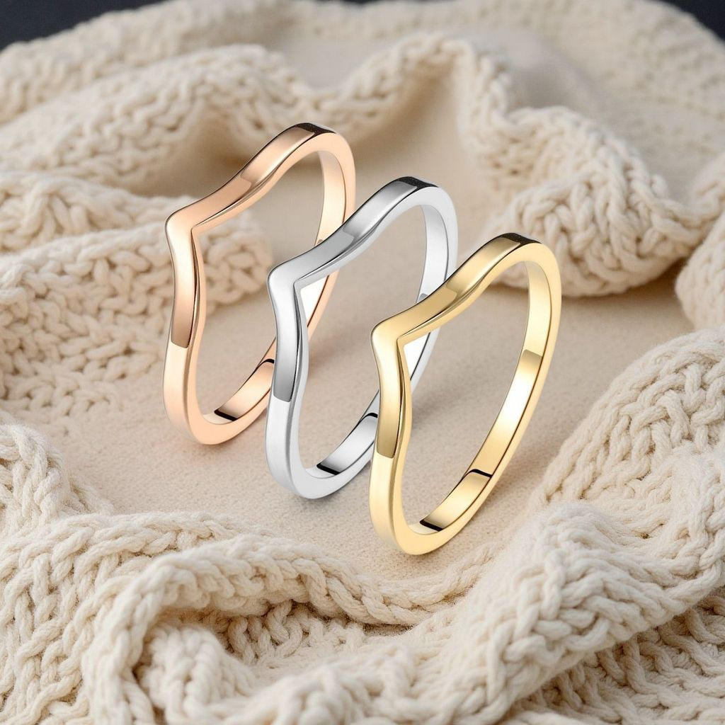 Anel de aço inoxidável em formato de coração em V, elegante e personalizado, muito procurado e adequado para mulheres.