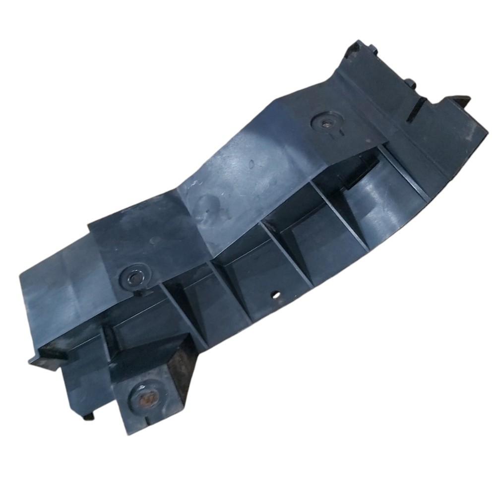 Guia Parachoque Traseiro Esquerdo Audi A3 97 98 99 2001 2006