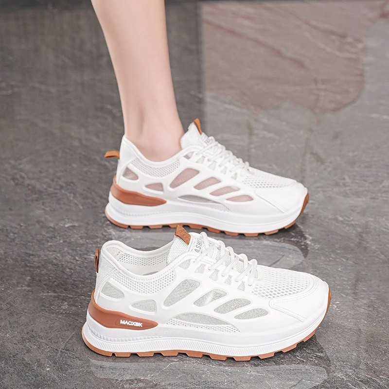 Sapatos femininos de verão novo estilo sapatos de malha respirável feminino versão coreana All-Match sapatos brancos de