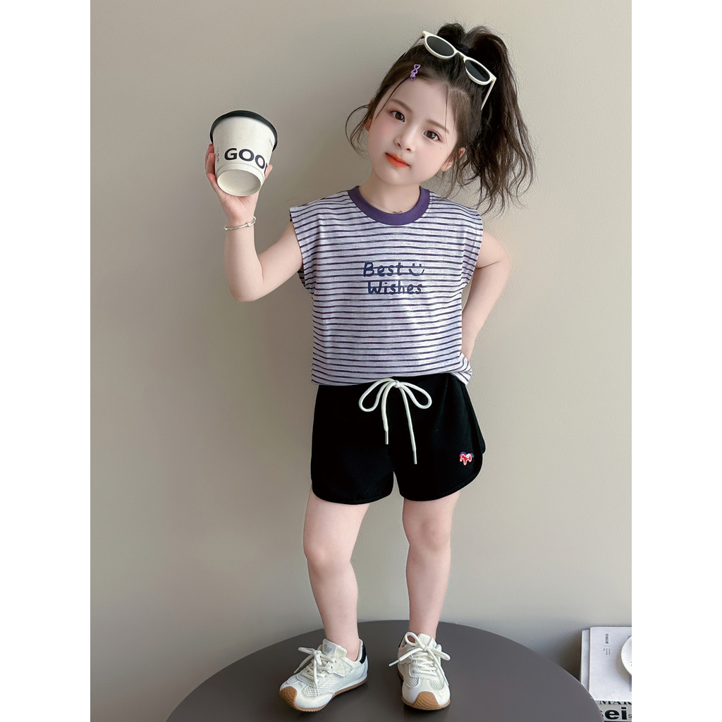 Meninas verão Casual terno 2026 novo estilo bebê listrado sem mangas colete menina moda terno de duas peças na moda