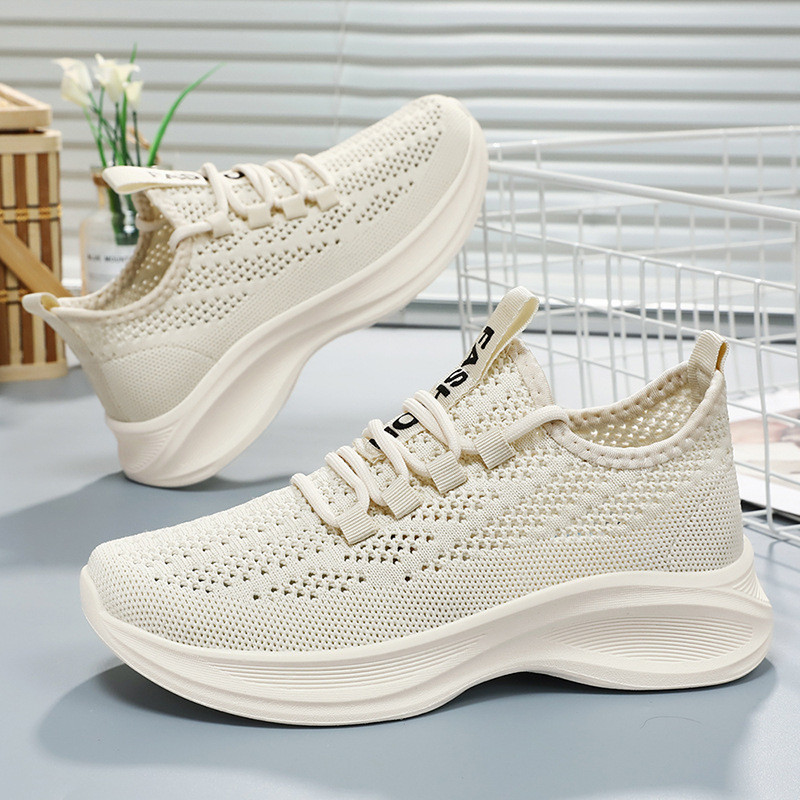 Sapatos femininos verão 2024 voando tecido respirável sapatos casuais moda na moda sapatos versão coreana sapatos esport