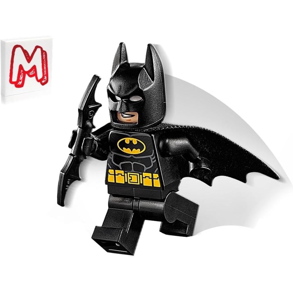 Minifigura LEGO Super Heroes DC Batman - Batman (com Traje Preto, Capa de Morcego e Bat-a-rang) Conjuntos Infantis