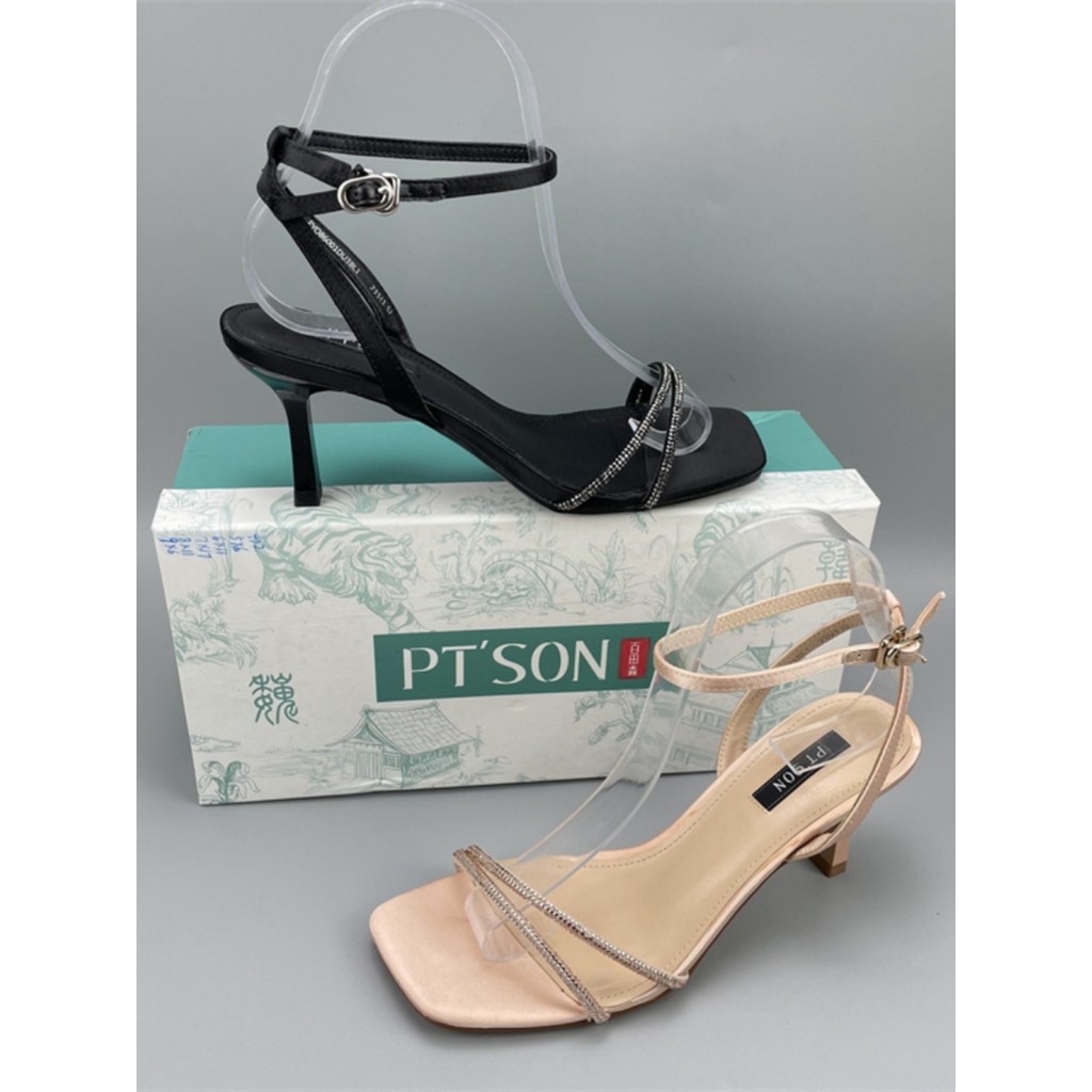 Marca tratamento de remoção de armário 2024 verão novo estilo sapatos femininos moda dedo do pé aberto elegante Stiletto