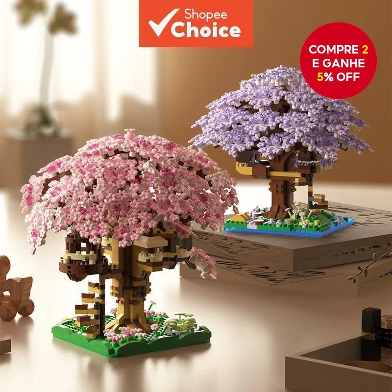 Conjunto de blocos de montar de árvore, trem e casa rosa com flores de cerejeira que mudam de cor, modelo clássico para