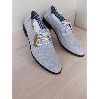 Novo estilo primavera pano sapatos de couro masculino negócios sapatos casuais britânico apontou rendas moda tendência v