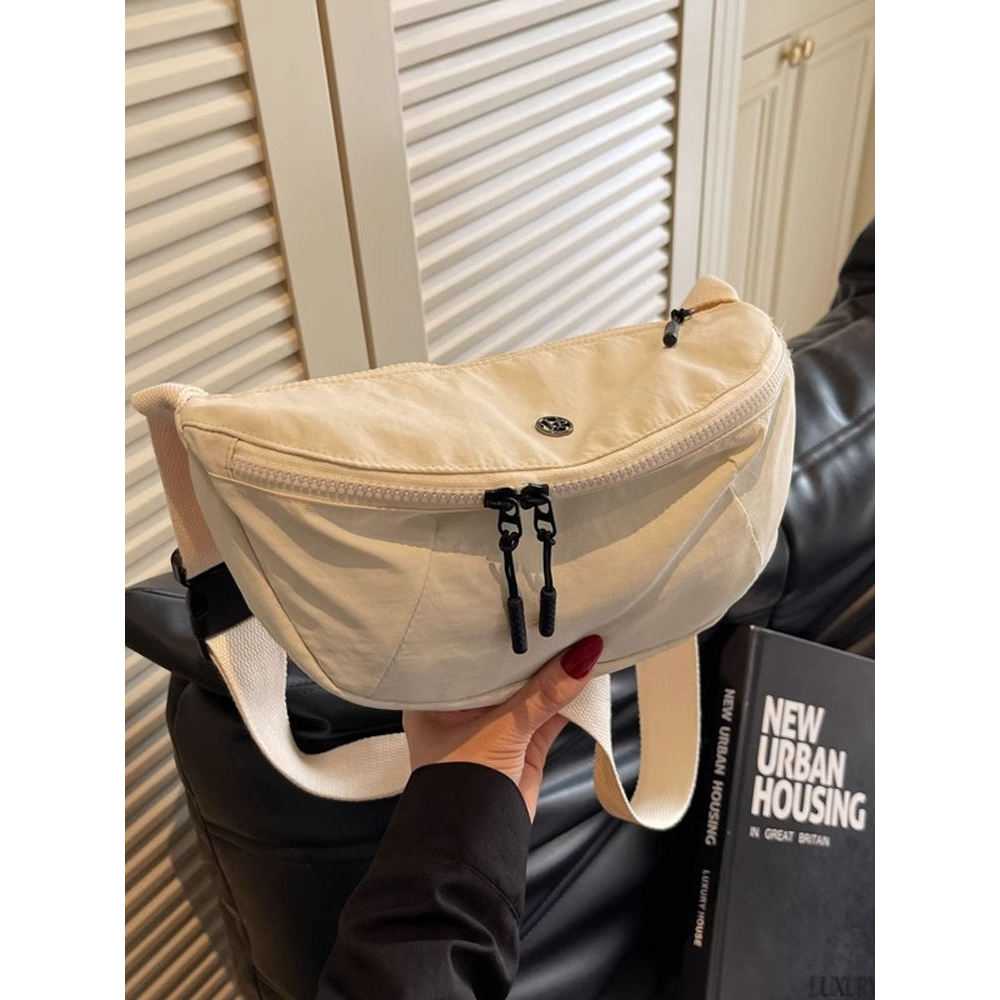 Francês MK & ins bolsa feminina de grande capacidade bolsa de ombro estudante bolsa de peito bolsa mensageiro nicho Desi