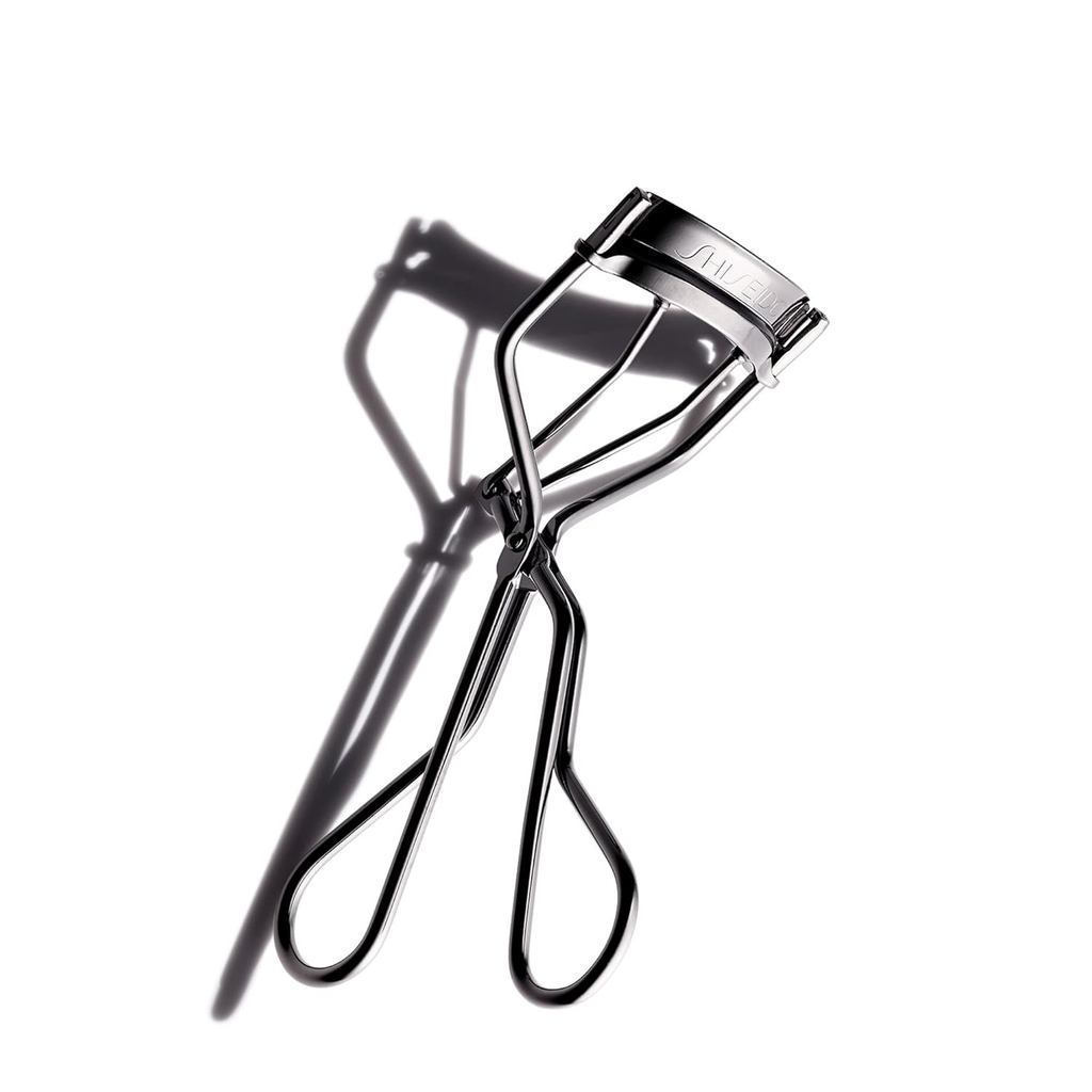 Curvador de Cílios Shiseido - Dobra e curva os cílios para um efeito perfeito, delineia o contorno dos olhos - Suave e s