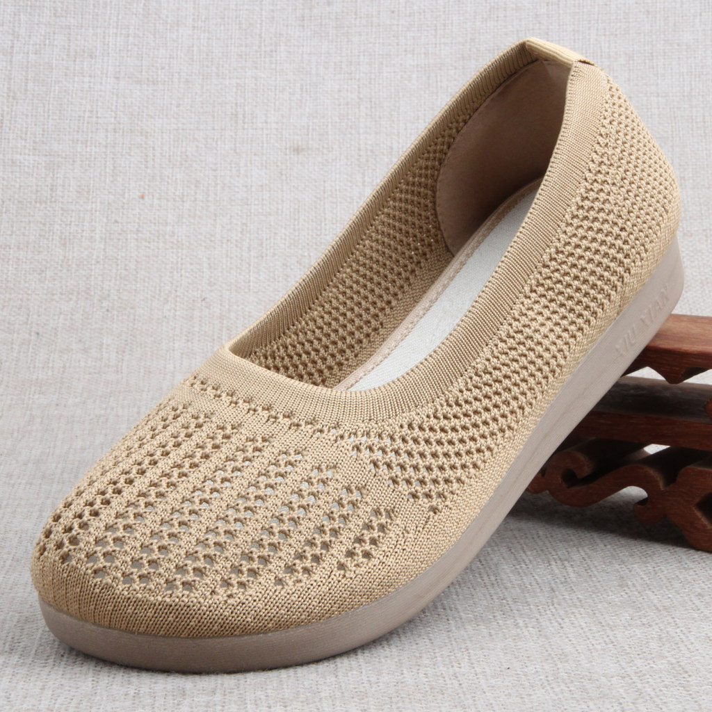 Verão velho pequim sapatos de pano respirável voando tecido oco sapatos femininos boca rasa sapatos casuais sapatos plan