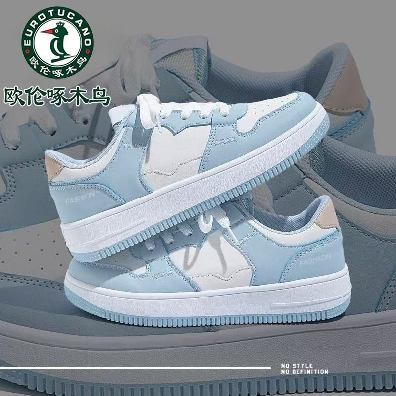 Sapatos da moda Ou Xiaobai primavera sapatos com pica-pau Lomb estilo quente 2026 novo estilo masculino placa estudante