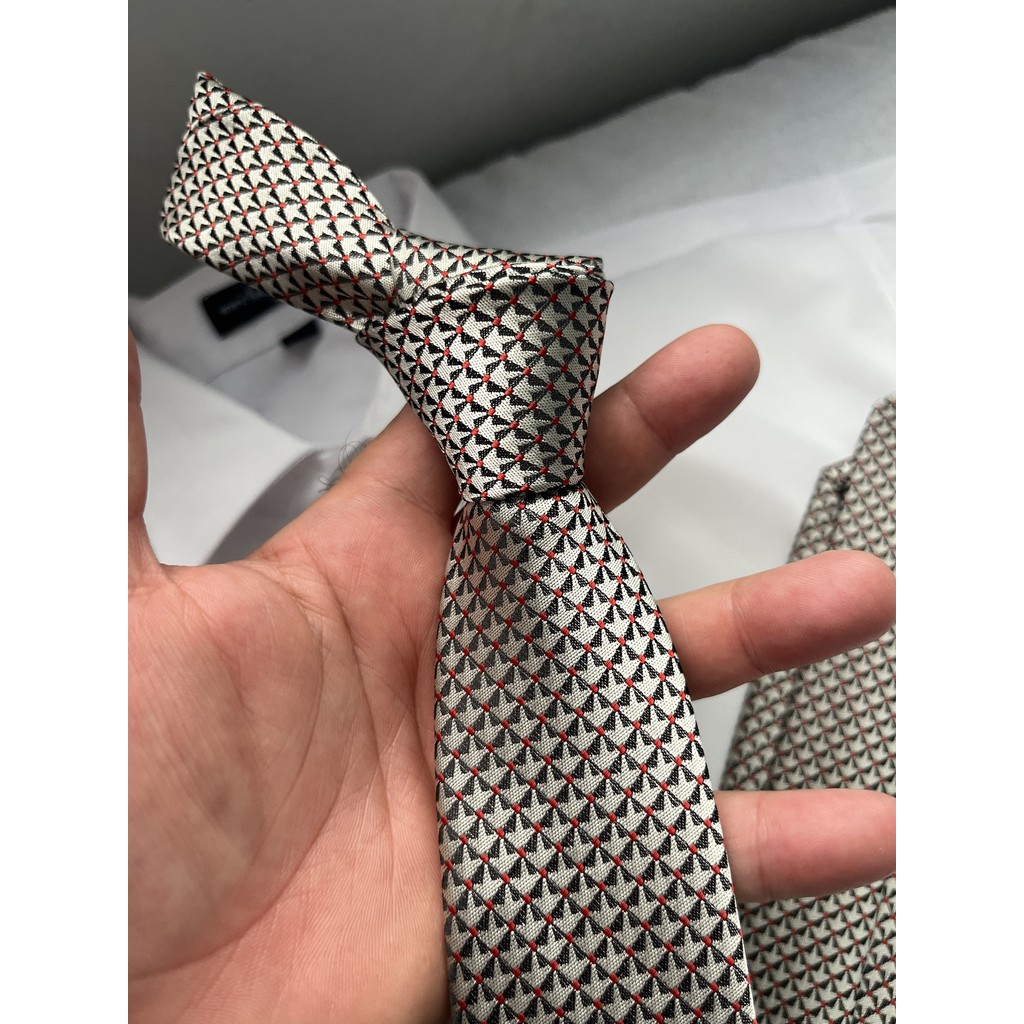 Gravata Semi Slim Prata Gelo Geométrica Executive Jacquard Premium – 2400 Fios
