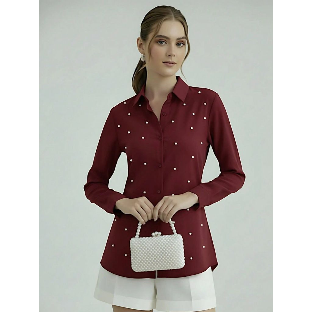 Camisa Social Feminina com Pérolas Premium Vinho | Blusa de Luxo Manga Longa Elegante com Aplicações de Pérolas Longa