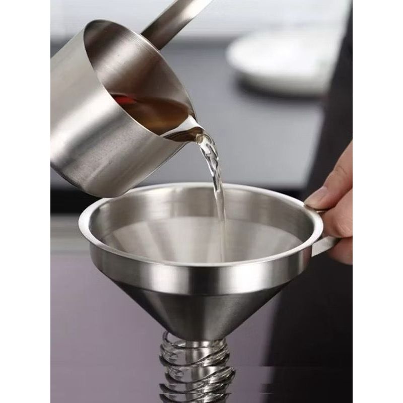 Funil Em Inox Grande Uso em Geral Cozinhas, Restaurantes, Laboratórios Qualidade para Evitar Desperdícios