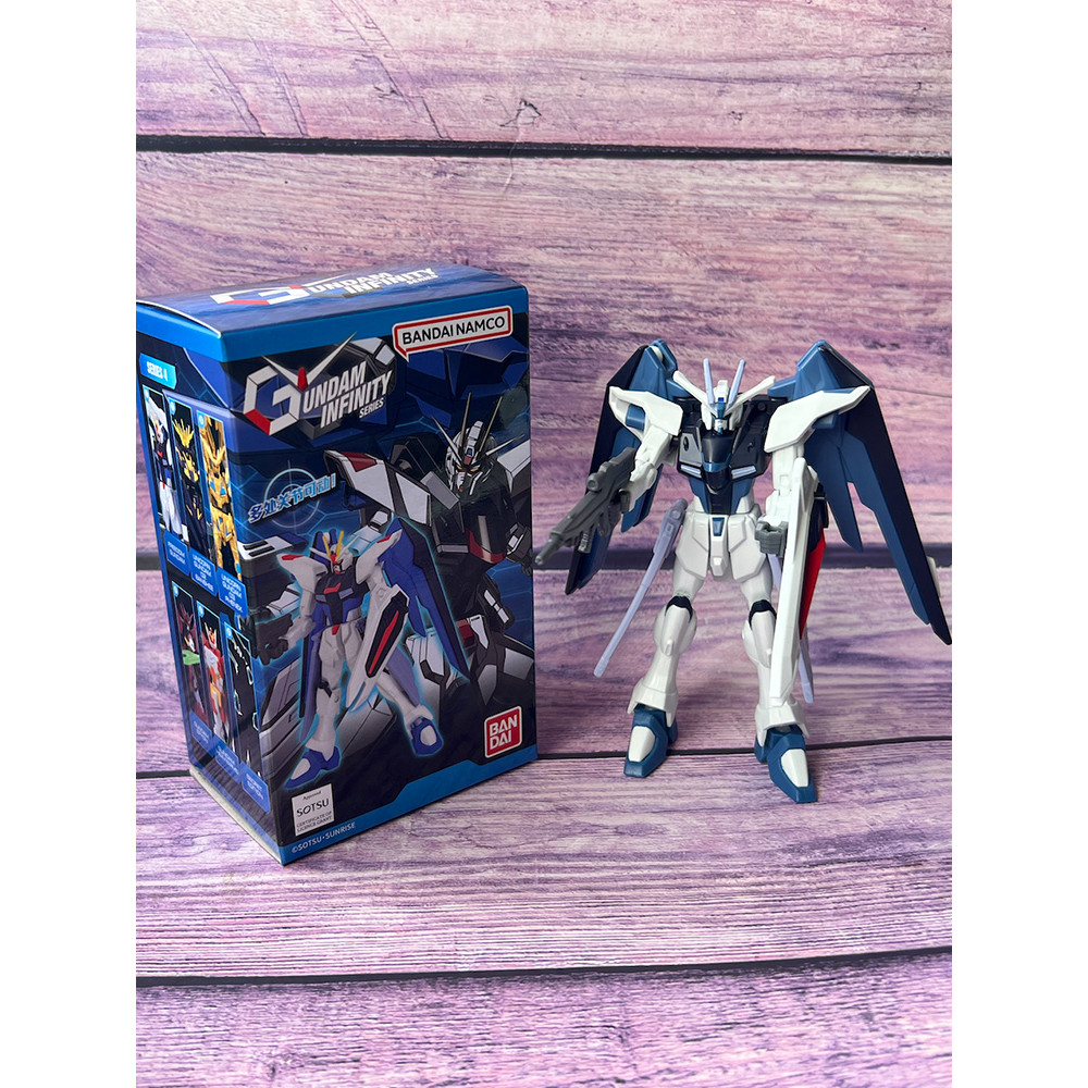 Bandai Genuíno Gundam Montagem Ilimitada Modelo Caixa Misteriosa Liberdade Banshee Unicórnio Phoenix Abien