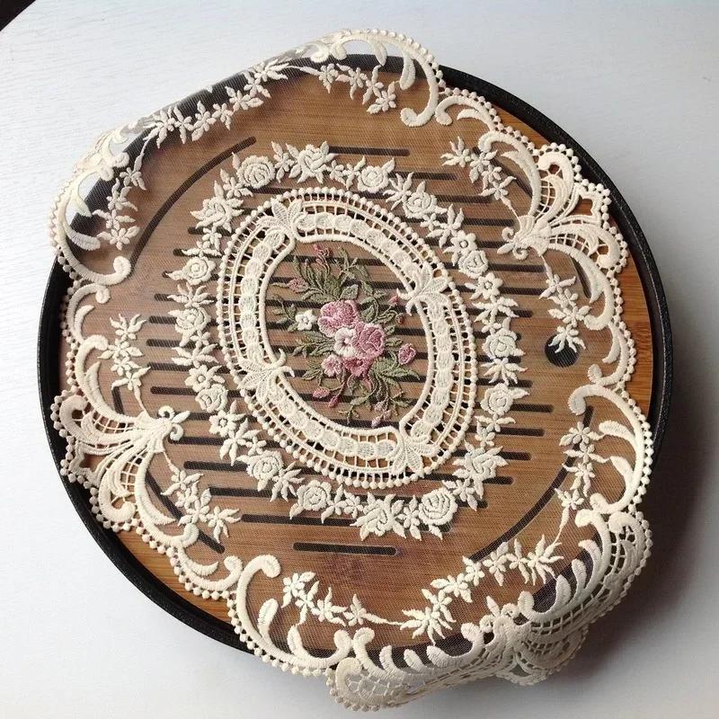 Moda Vintage Simples Oval Renda Bordada Coaster Quarto Copo Tapete De Mesa Comida Placa De Frutas Capa Pano Acessórios D