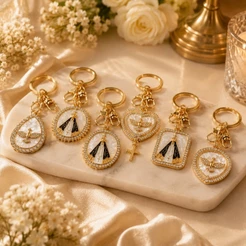 Kit 24 Chaveiros Religiosos Nossa Senhora Aparecida Dourado Strass