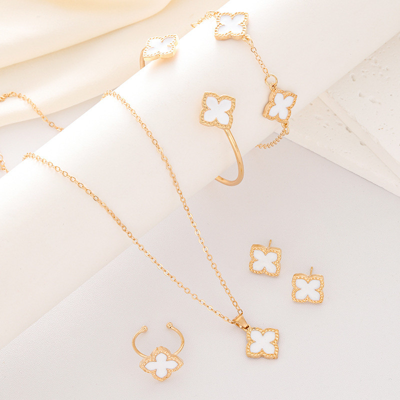 Conjunto de Joias de Trevo de Quatro Folhas Fresco e Simples, Colar, Brincos e Pulseira de Flor de Trevo da Sorte em Lig